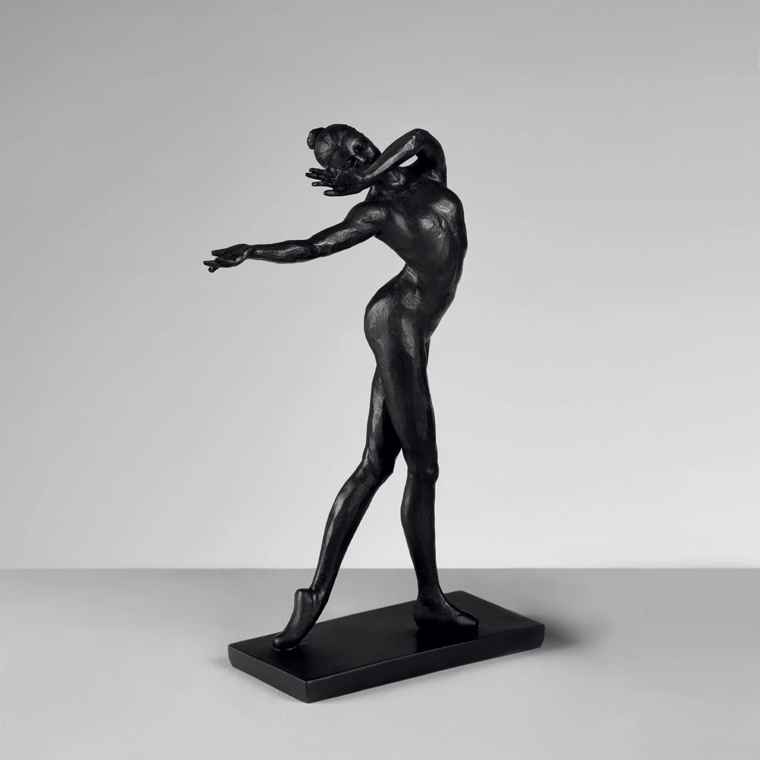 Figura ballerina in resina