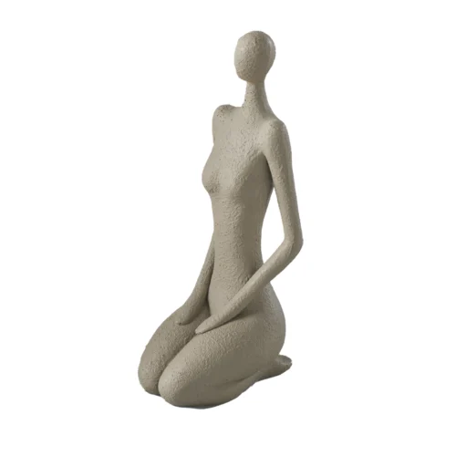 Figura H. 24,5 cm in resina